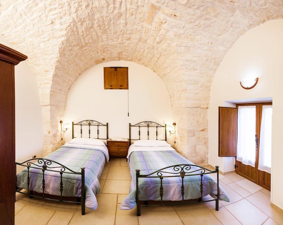 Masseria Madonna Dell'Arco Agriturismo Martina Franca Habitación foto
